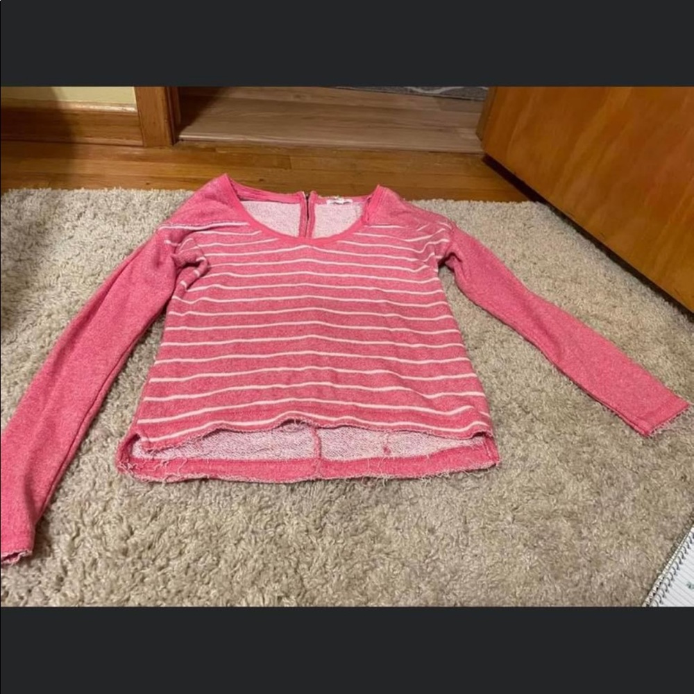 Aéropostale brand size medium